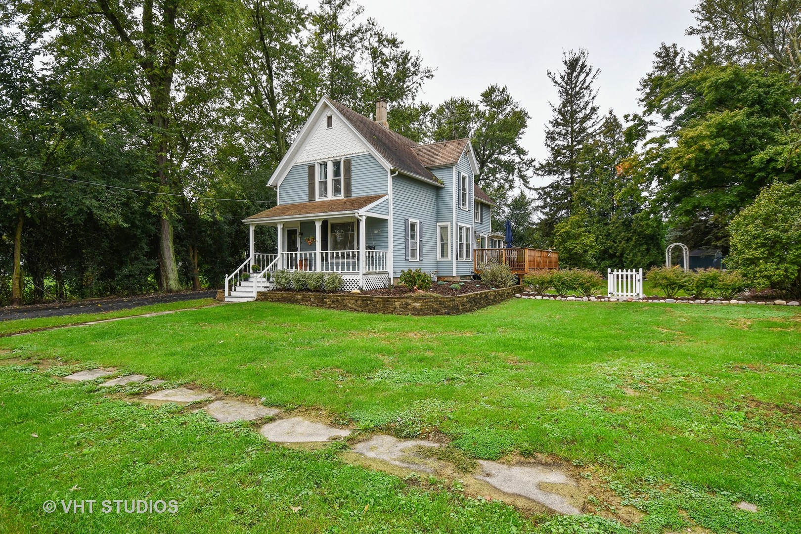 1N154 LaFox Rd, La Fox, IL 60147 MLS 10102849 Coldwell Banker