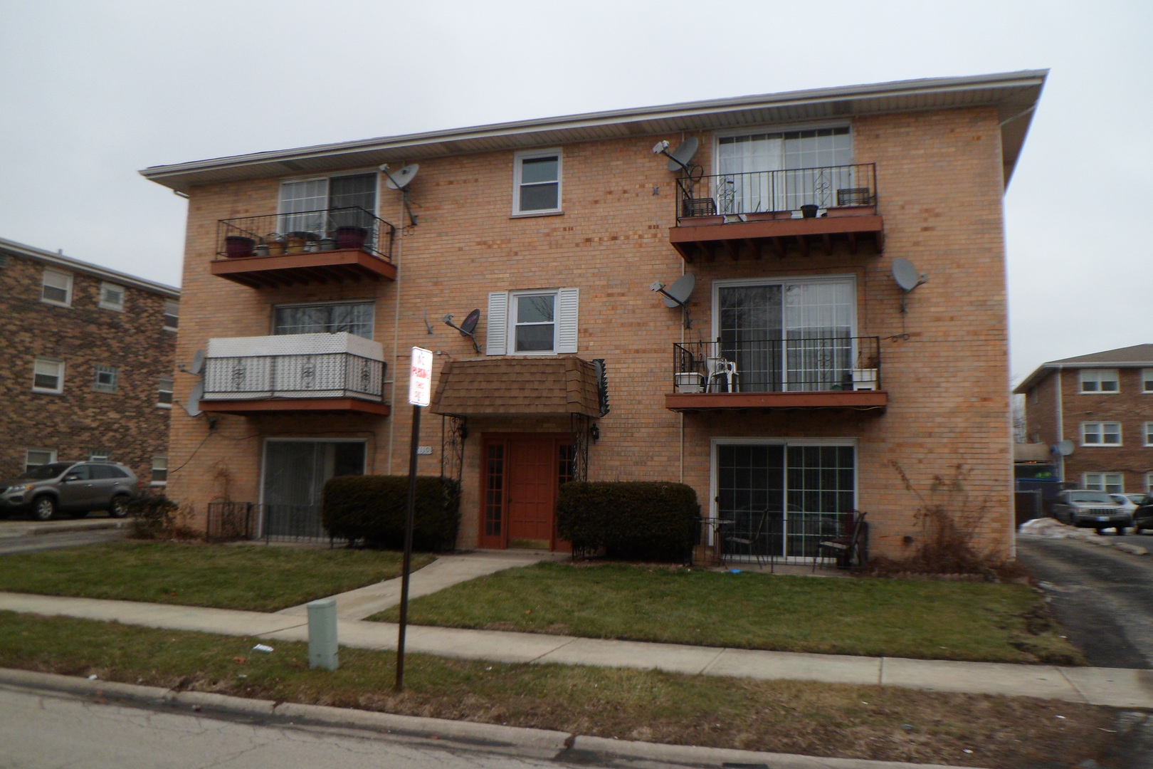 7110 O Connell Dr 1w Chicago Ridge Il 60415 Mls 10268800 Coldwell Banker