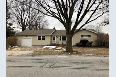 501 S Edgewood Ave Lombard Il 60148 Mls 10294193 Coldwell Banker