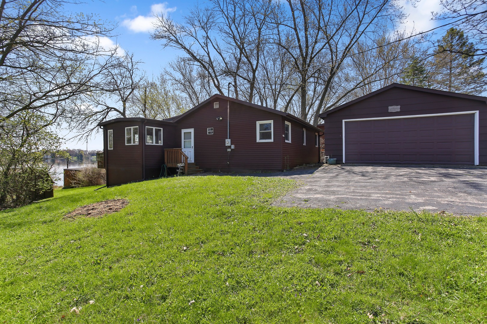 6513 243rd Ct, Paddock Lake, WI 53168 MLS 10370939 Coldwell Banker