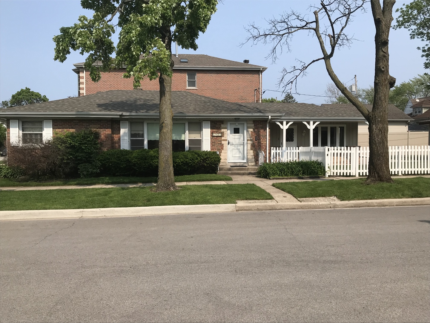 6919 N Odell Ave, Chicago, IL 60631 MLS 10393605 Coldwell Banker