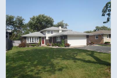 7744 W 82nd Pl Bridgeview Il 60455 Mls 10518749 Coldwell Banker