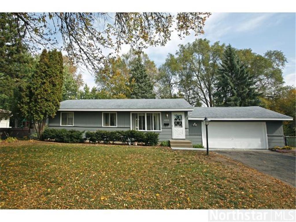 10835 York Ave S, Bloomington, MN 55431 MLS 4196634 Coldwell Banker