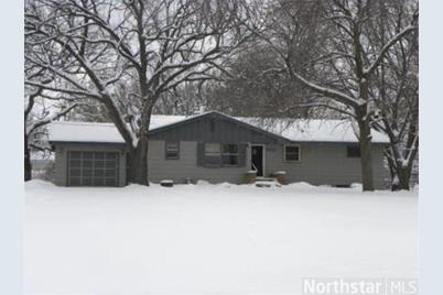 Download 9233 Hwy 101 W Savage Mn 55378 Mls 4338022 Coldwell Banker