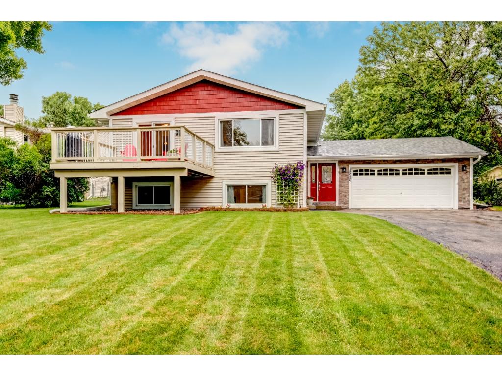 18026 Weaver Lake Dr, Maple Grove, MN 55311 MLS 4857620 Coldwell Banker