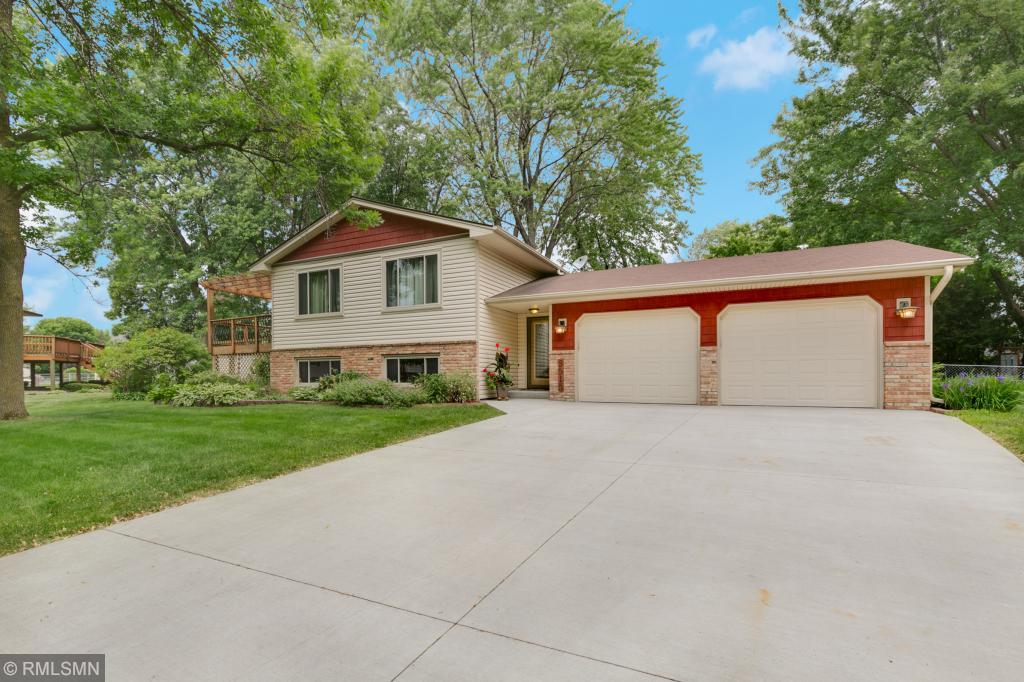 3515 Midland Ct, White Bear Lake, MN 55110 MLS 4963388 Coldwell Banker