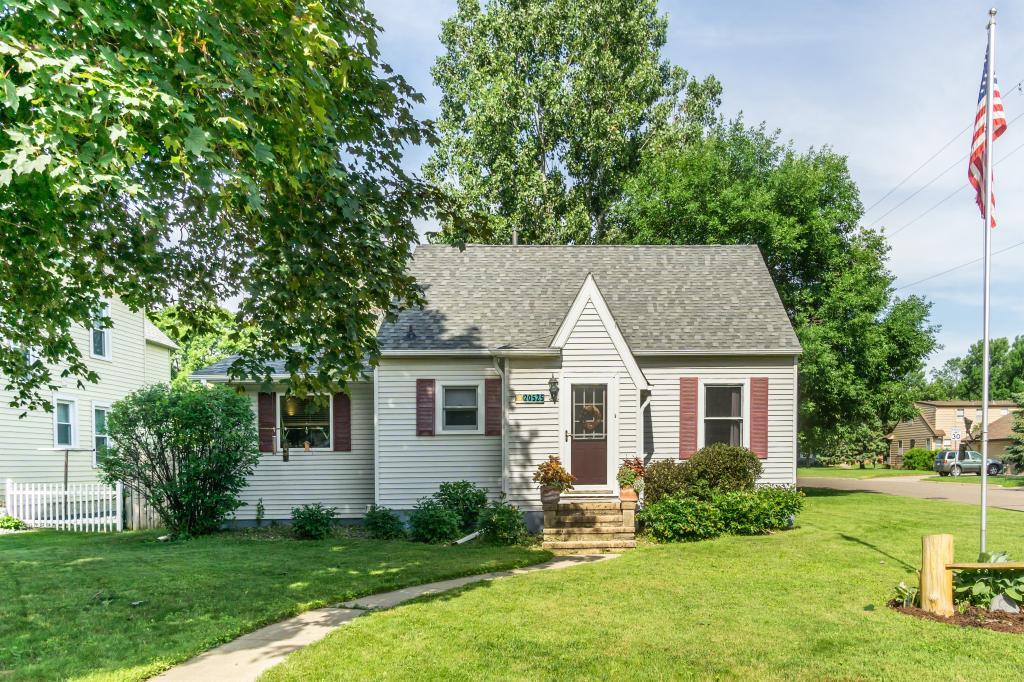 20525 Holyoke Ave, Lakeville, MN 55044 MLS 4974230 Coldwell Banker