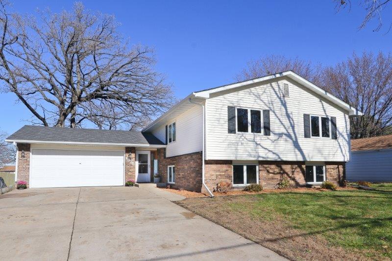 1975 Stillwater St, White Bear Township, MN 55110 MLS 5023993