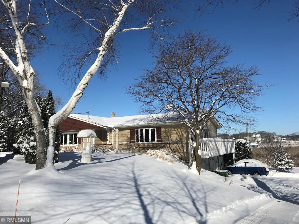 19780 Cottagewood Rd, Deephaven, MN 55331 MLS 5138836 Coldwell Banker