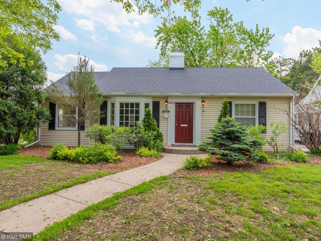1802 Asbury St, Falcon Heights, MN 55113 MLS 5265017 Coldwell Banker