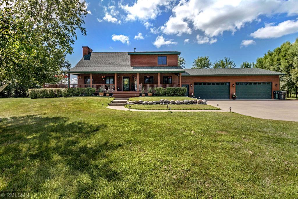 605 90th St, Hudson, WI 54016 MLS 5284088 Coldwell Banker