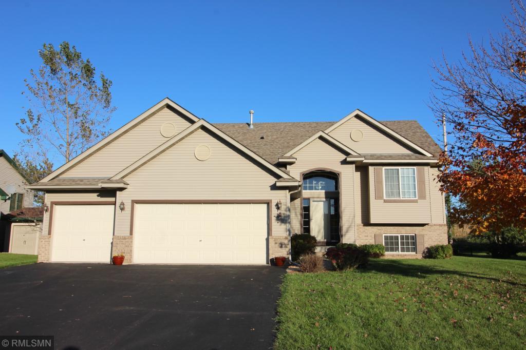 1112 N Cheyenne St Roberts Wi 54023 Mls 5323591 Coldwell Banker