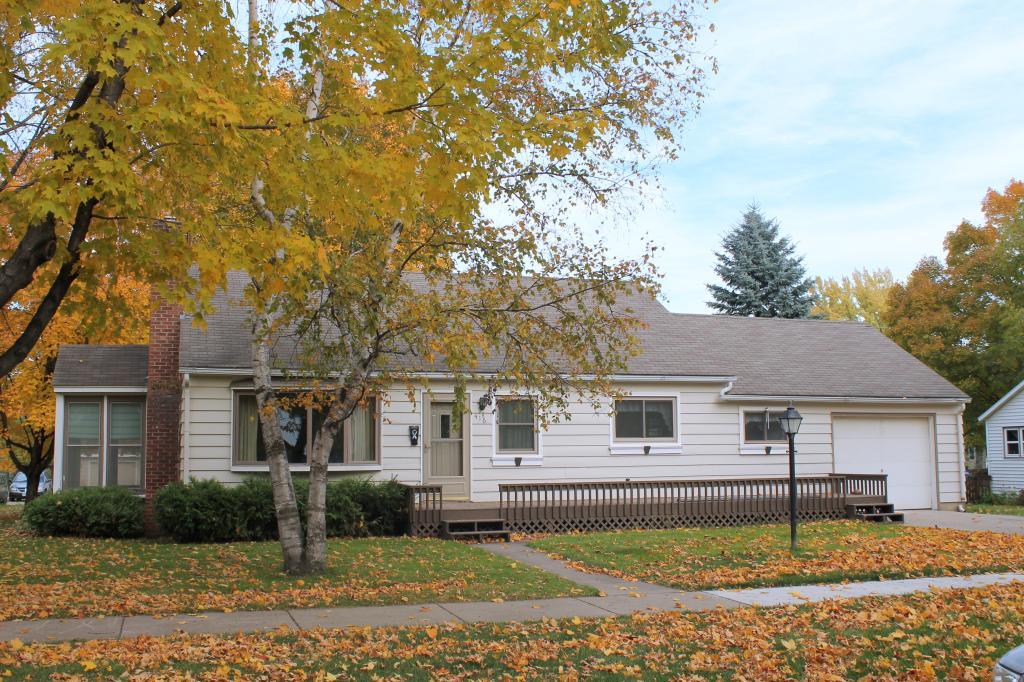 416 Minnesota St E, Cannon Falls, MN 55009 MLS 5324175 Coldwell Banker