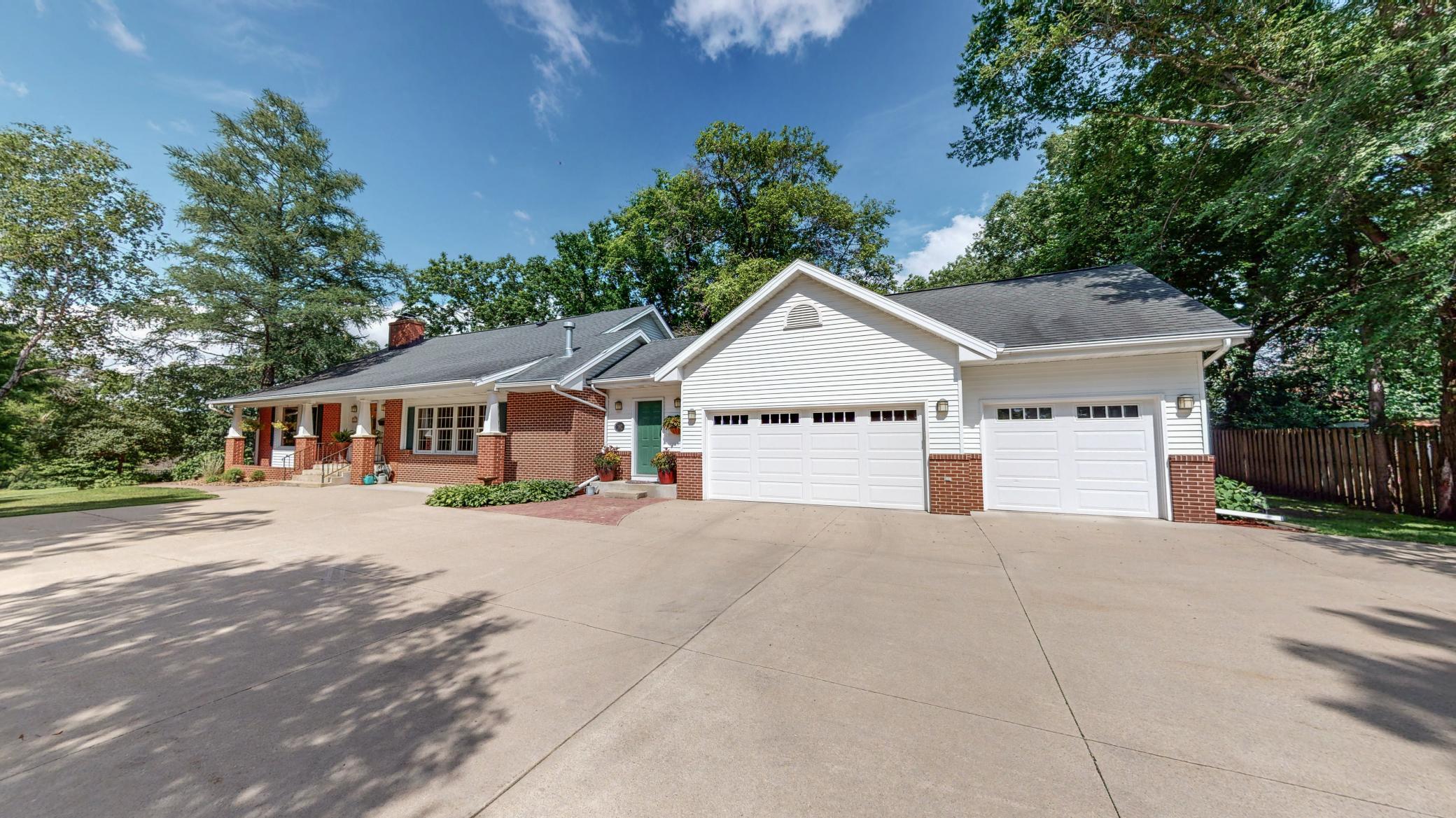 417 2nd St NW, Stewartville, MN 55976 MLS 5616925 Coldwell Banker