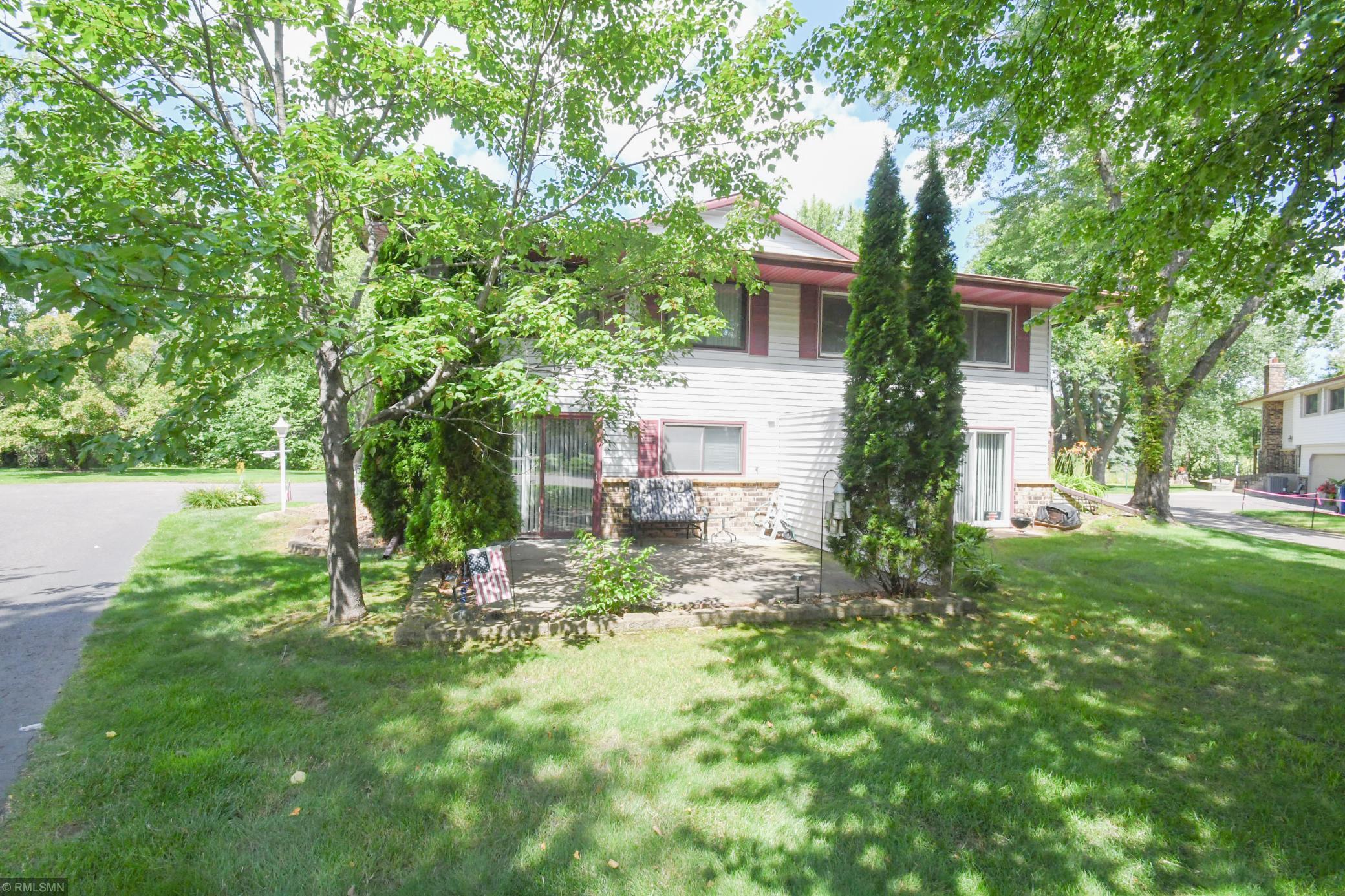 3680 Garden Ct N, Oakdale, MN 55128 MLS 5633874 Coldwell Banker
