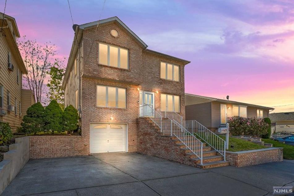 13 Bayliss St, North Arlington, NJ 07031 MLS 23035275 Coldwell Banker