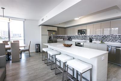 2600 E Hallandale Beach Blvd #T501 SEASONAL, Hallandale Beach, FL 33009 - Photo 7