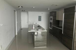 460 NE 28th St, Miami, FL 33132 - Photo 11