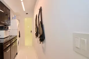 2301 Collins Ave, Miami Beach, FL 33139 - Photo 17