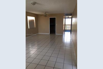 3301 Spanish Moss Ter #906, Lauderhill, FL 33319 - Photo 7