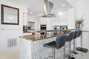 4001 S Ocean Dr, Hollywood, FL 33019 - Photo 7