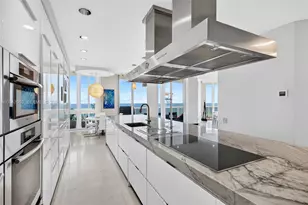3802 NE 207th St, Aventura, FL 33180 - Photo 27