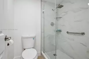 3505 S Ocean Dr, Hollywood, FL 33019 - Photo 9