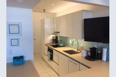 100 Lincoln Rd #1637, Miami Beach, FL 33139 - Photo 19