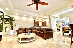 [Address not provided], Hollywood, FL 33019 - Photo 13