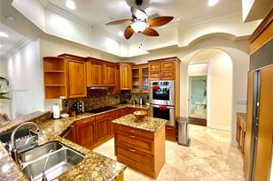 [Address not provided], Hollywood, FL 33019 - Photo 11