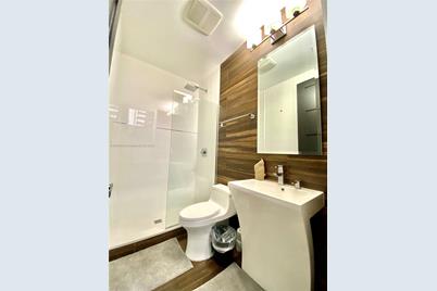 [Address not provided], Hollywood, FL 33019 - Photo 13