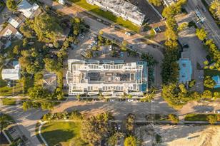 13800 Highland Dr, North Miami Beach, FL 33181 - Photo 33