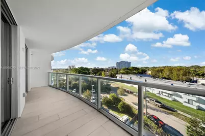13800 Highland Dr #504, North Miami Beach, FL 33181 - Photo 23