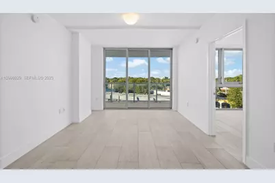 13800 Highland Dr #504, North Miami Beach, FL 33181 - Photo 11