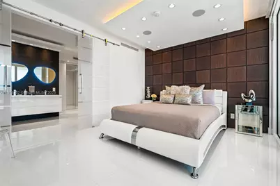100 Lincoln Rd #PH6, Miami Beach, FL 33139 - Photo 15