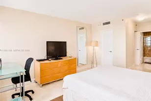 100 Lincoln Rd, Miami Beach, FL 33139 - Photo 15