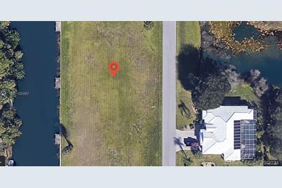 2580 Pebble Creek Pl, Port Charlotte, FL 33948 - Photo 5