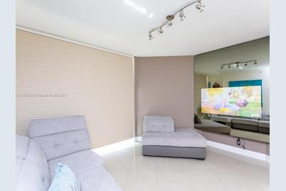 16699 Collins Ave #1709, Sunny Isles Beach, FL 33160 - Photo 7