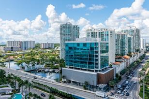 16699 Collins Ave, Sunny Isles Beach, FL 33160 - Photo 23