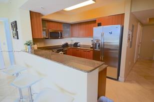 16699 Collins Ave, Sunny Isles Beach, FL 33160 - Photo 9