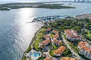 19143 Fisher Island Dr, Miami Beach, FL 33109 - Photo 17