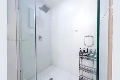 3250 NE 1st Ave #708, Miami, FL 33137 - Photo 33