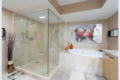1830 Ocean Dr #4710, Hallandale Beach, FL 33009 - Photo 11