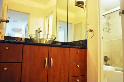 100 Lincoln Rd #910, Miami Beach, FL 33139 - Photo 7