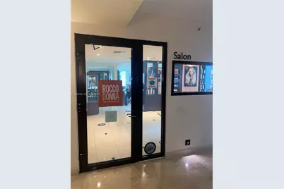 6801 Collins Ave #1102 (door 1111), Miami Beach, FL 33141 - Photo 17
