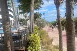 6801 Collins Ave, Miami Beach, FL 33141 - Photo 21