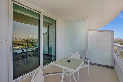 4401 Collins Ave #1117, Miami Beach, FL 33140 - Photo 7
