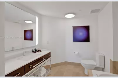 4401 Collins Ave #1117, Miami Beach, FL 33140 - Photo 21
