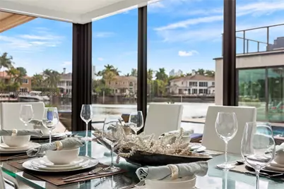 1025 Diplomat Pkwy, Hollywood, FL 33019 - Photo 23