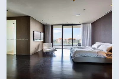 800 S Pointe Dr #1204, Miami Beach, FL 33139 - Photo 15